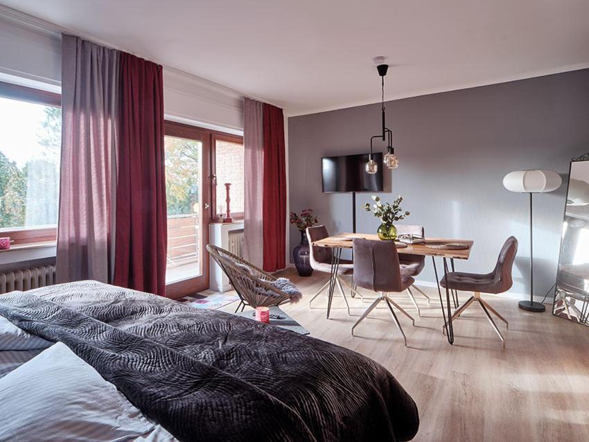 Katarinas House Mit 2 Fewo Stilvoll, Gemuetlich & Zentral Boxspringbett, Parkplatz, Balkon Oder Garten メールス エクステリア 写真