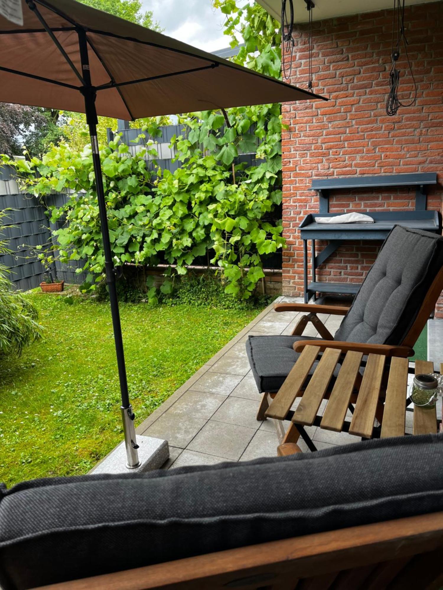 Katarinas House Mit 2 Fewo Stilvoll, Gemuetlich & Zentral Boxspringbett, Parkplatz, Balkon Oder Garten メールス エクステリア 写真